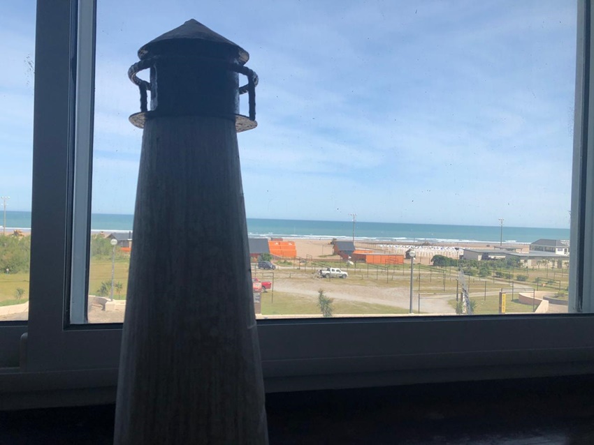 Departamento con vista frontal al mar – Código: 2553