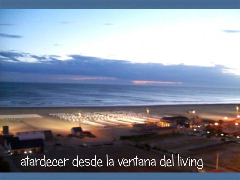 Departamento frente al mar con vista panorámica – Código 12205