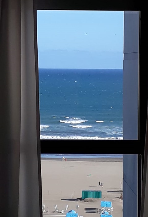 Excelente 2 ambientes con vista al mar – Código 1361