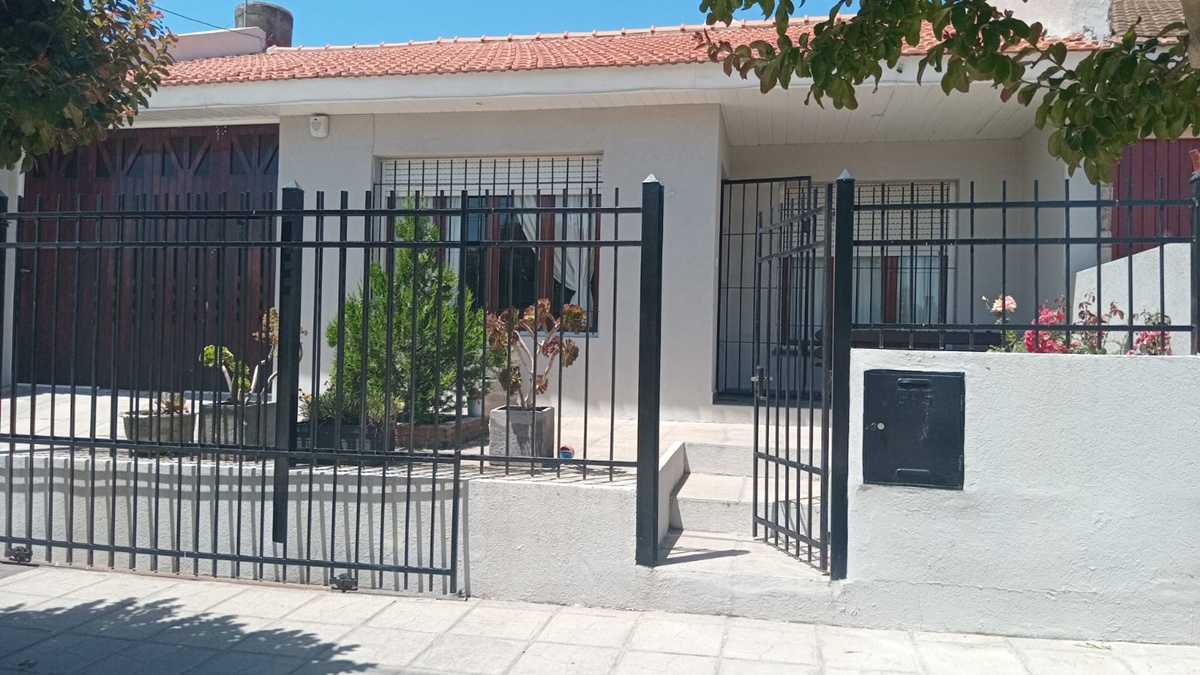 Alquilo Casa en Necochea para 6 personas – Código 5977