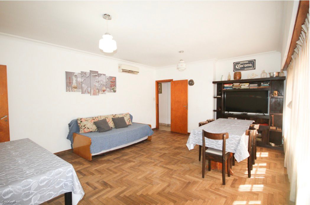 Alquilo casa en Necochea -zona playa – Código 2397